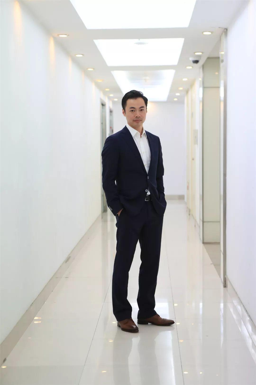 最新财经杂志探讨，深度解析某某观点分析
